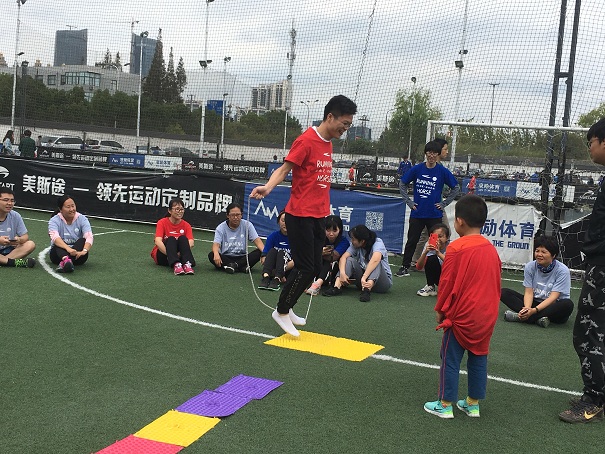 凝心聚力共发展,砥砺奋进绘宏图――太阳成集团tyc234cc开展师生团建活动