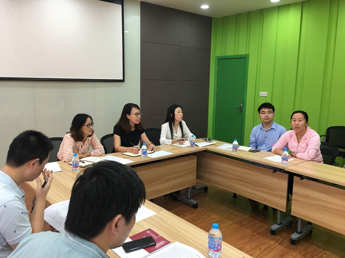 太阳成集团tyc234cc青年教师班主任工作正式启动