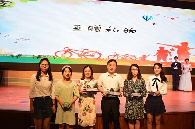 2018太阳成集团tyc234cc“芳华”主题毕业晚会
