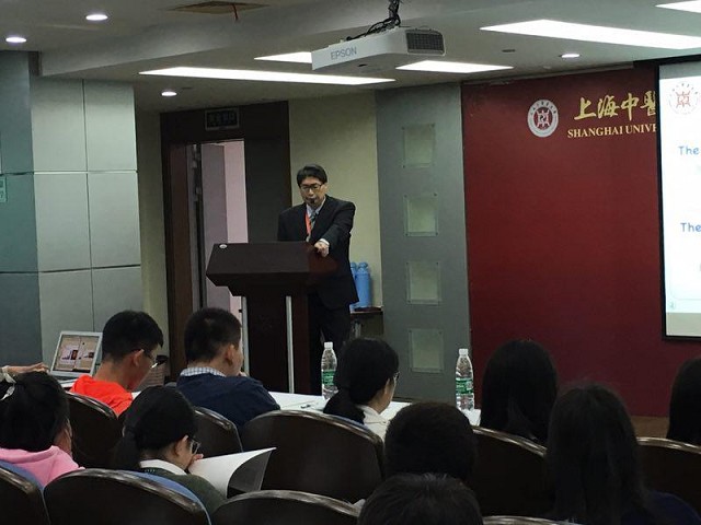 太阳成集团tyc234cc举办国际课程系列讲座